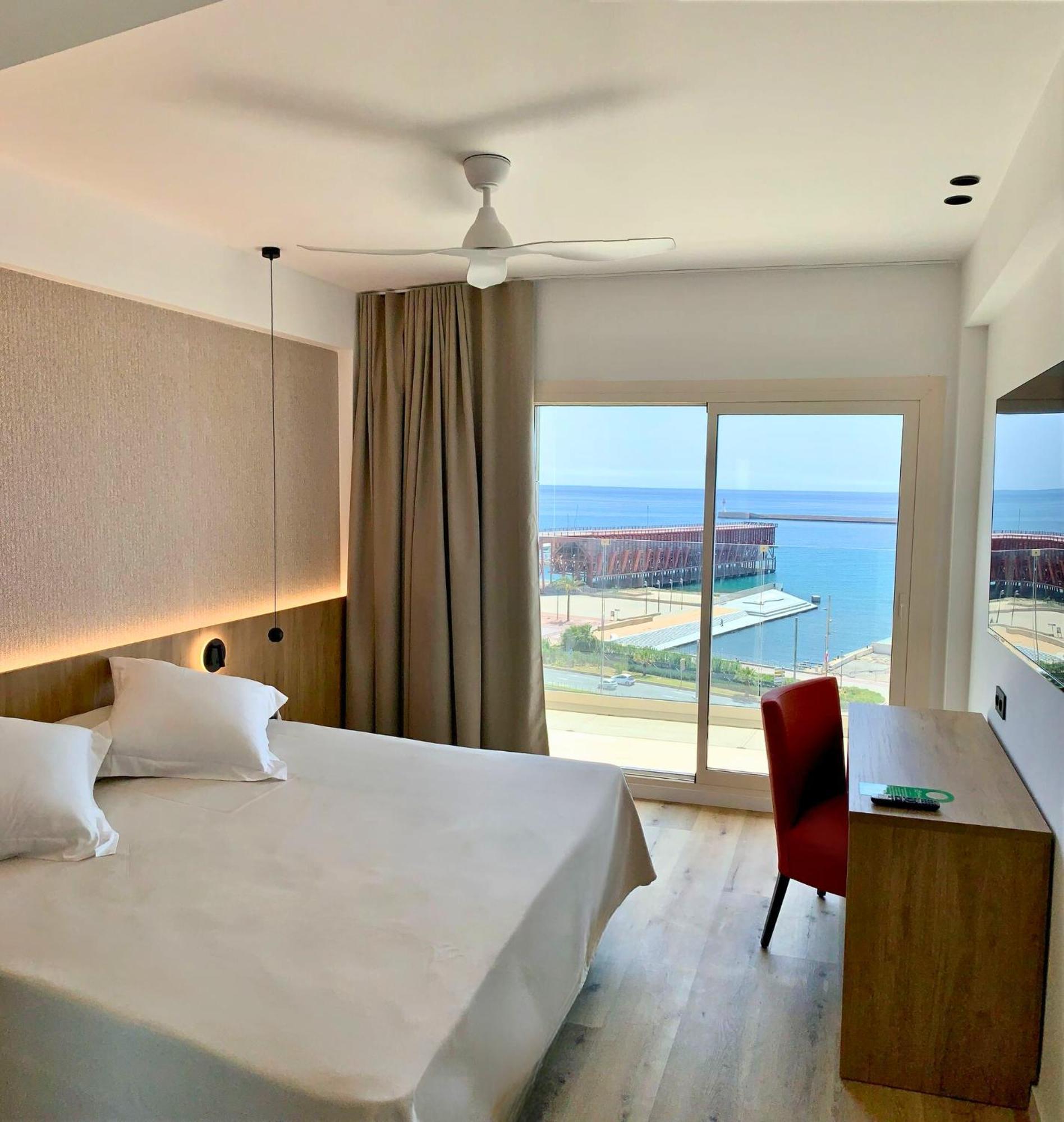 โอเตล กรัน โฮเต็ล อัลเมเรีย Hotel อัลเมรีอา ภายนอก รูปภาพ