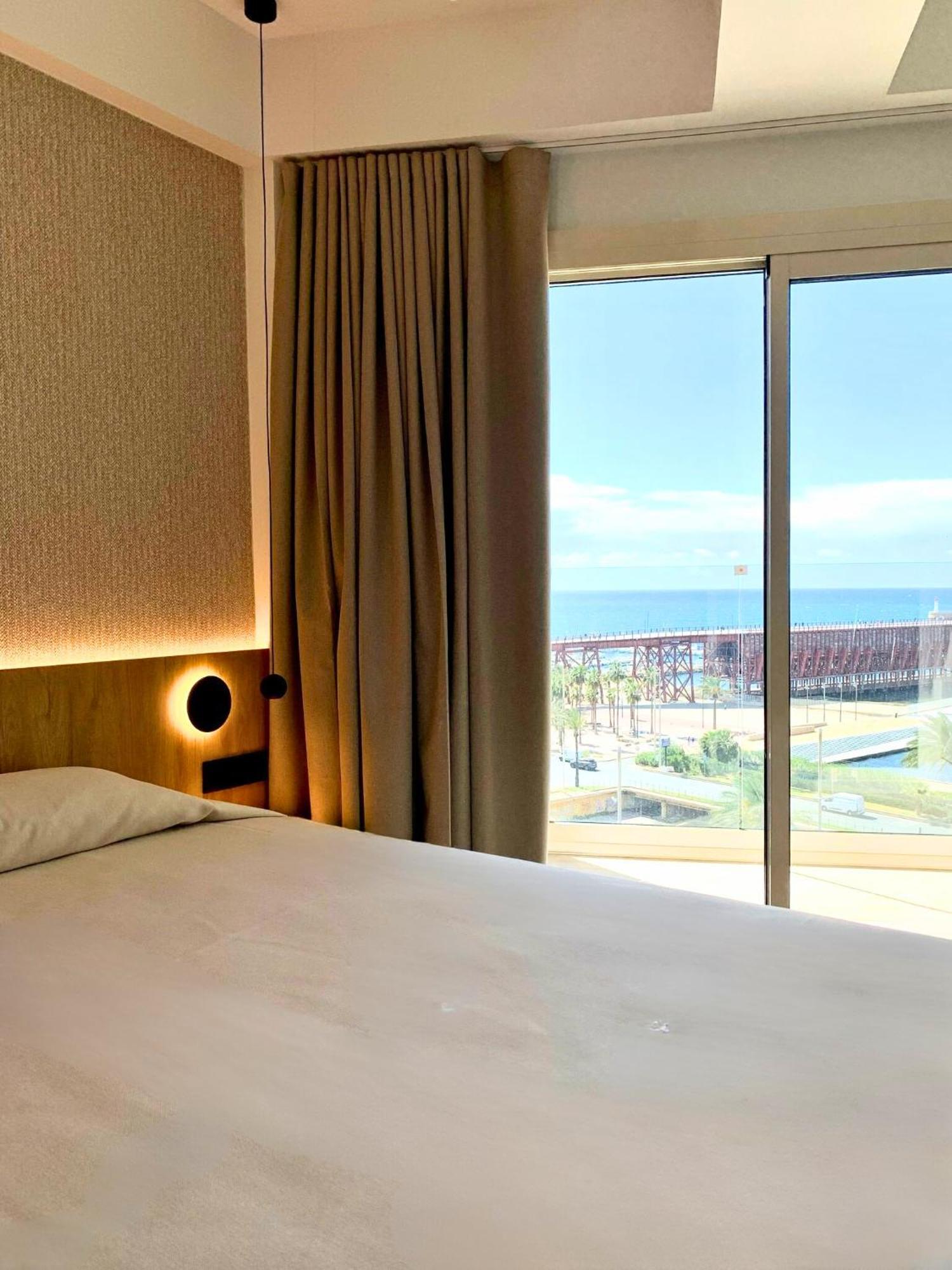 โอเตล กรัน โฮเต็ล อัลเมเรีย Hotel อัลเมรีอา ภายนอก รูปภาพ